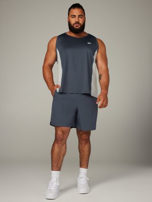 Breakout Base Layer Tank