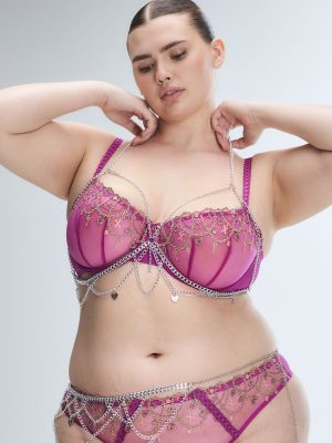 Charmbeat Chain Bralette