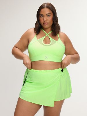 City Girl Hike Low-Impact Sports Bra