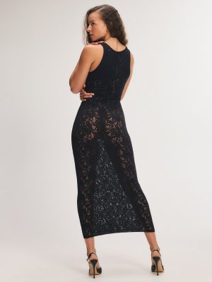Cling To Me Maxi Slip