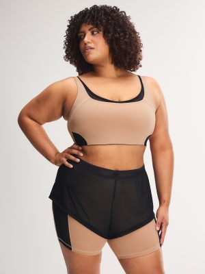 Cool Curves Medium-Impact Mesh-Trim Sports Bra