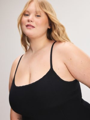 Flirty Figure Mini Dress