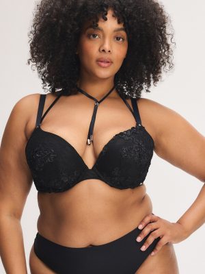 Lace Nights In Push-Up Plunge Bra