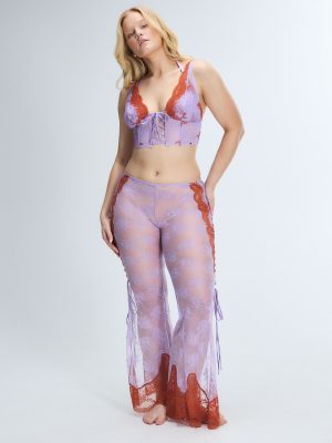 Lacestruck Flare Pant