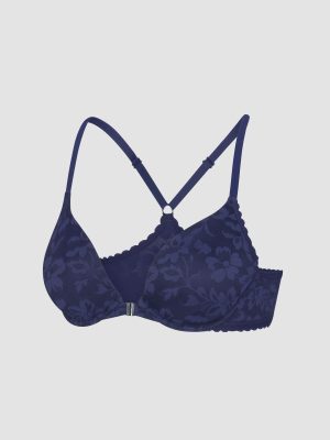 Lavish Lace Front-Closure Push-Up Bra