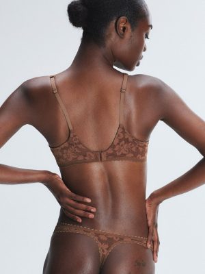 Lavish Lace Unlined Full-Coverage Bra