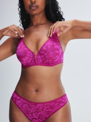Lavish Lace Unlined Full-Coverage Bra