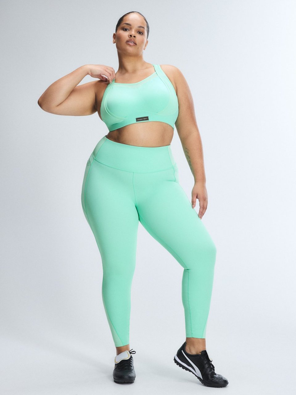 Lit Luster Ankle Zip Legging