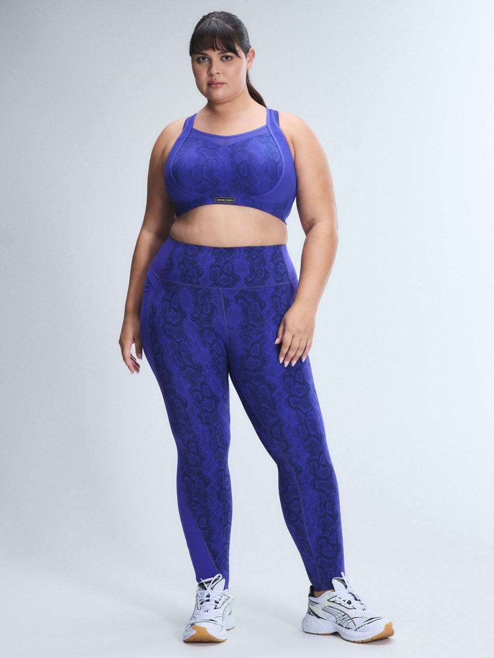 Lit Luster Ankle Zip Legging