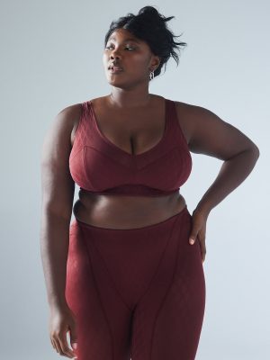 Peak Performance Low-Impact X Mesh Sports Bra