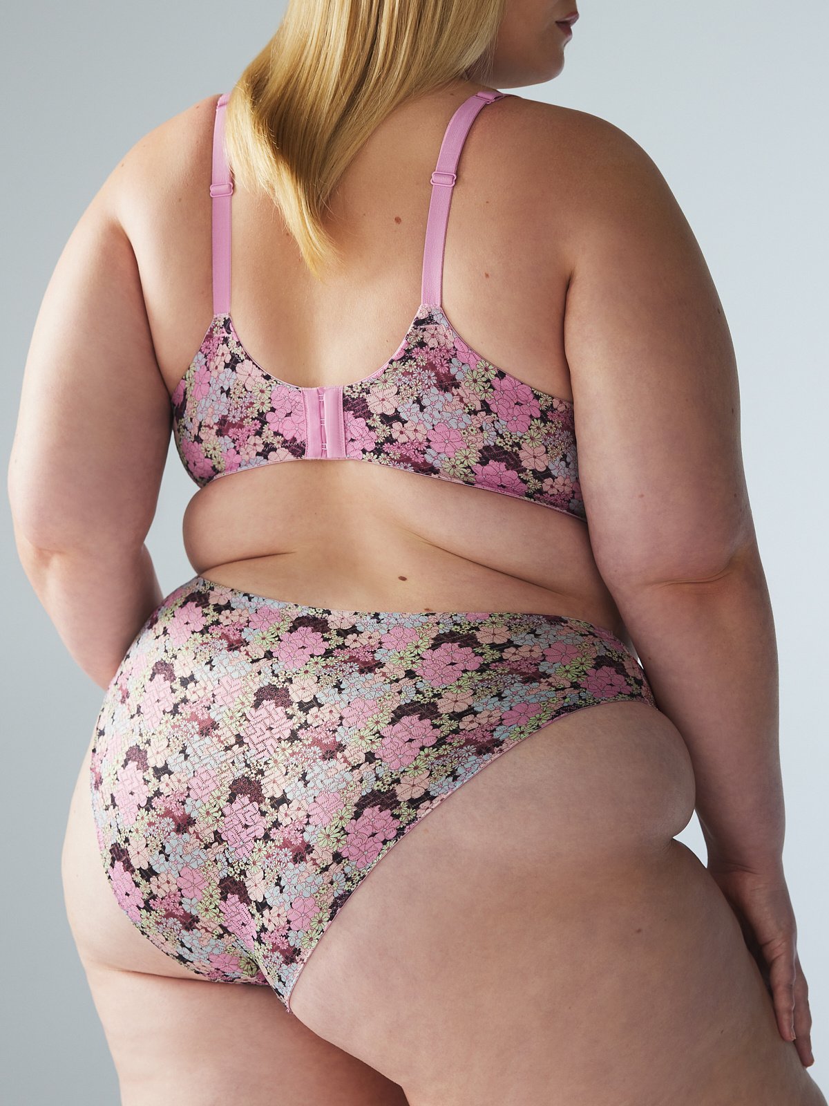 PENTHOUSE-SWEET-LACE-HIGH-LEG-BIKINI-PANTY-UD2355117-6522-4-1200×1600