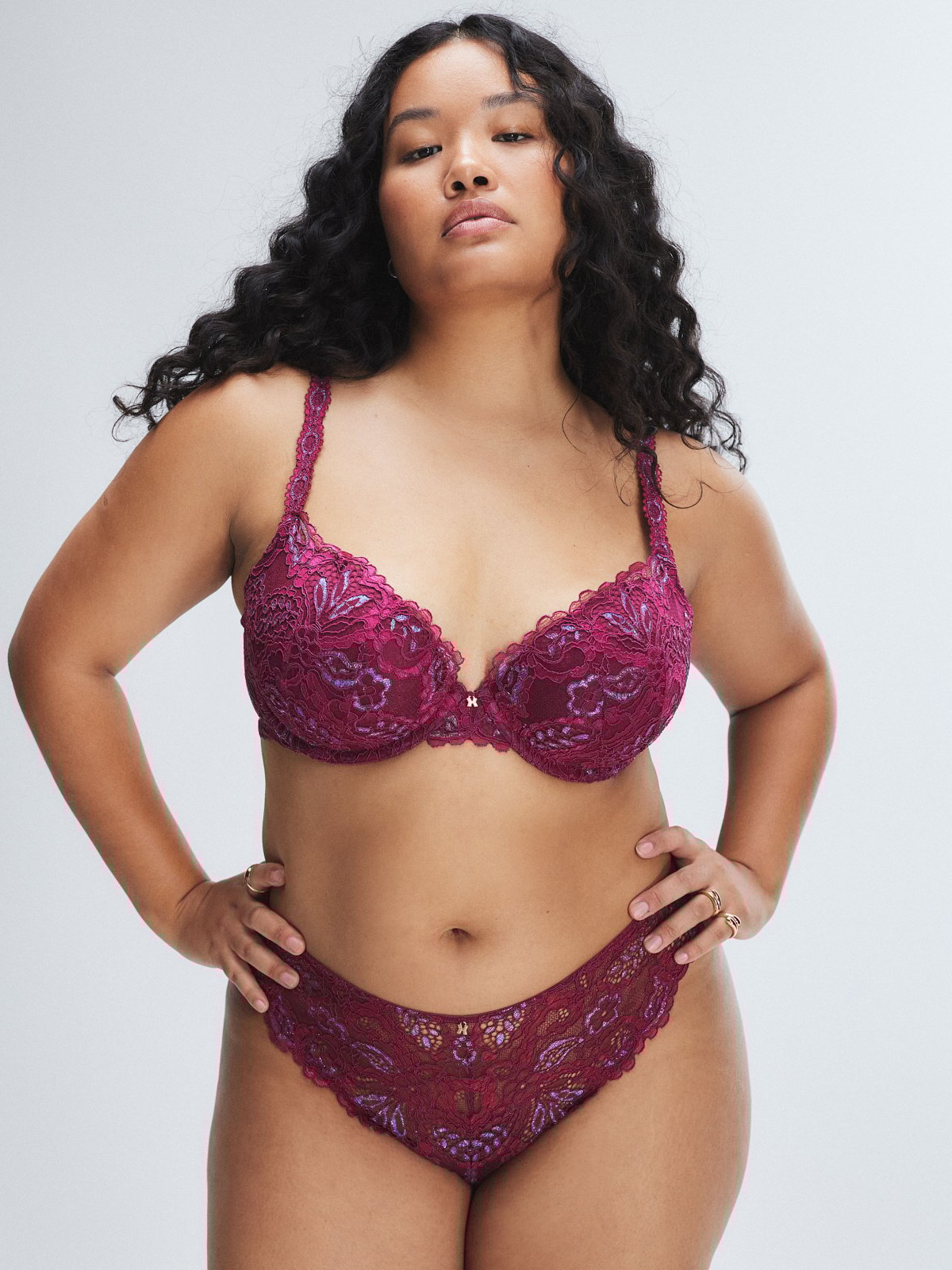 ROMANTIC-CORDED-LACE-METALLIC-BRAZILIAN-PANTY-UD2500526-11812-2-1200×1600