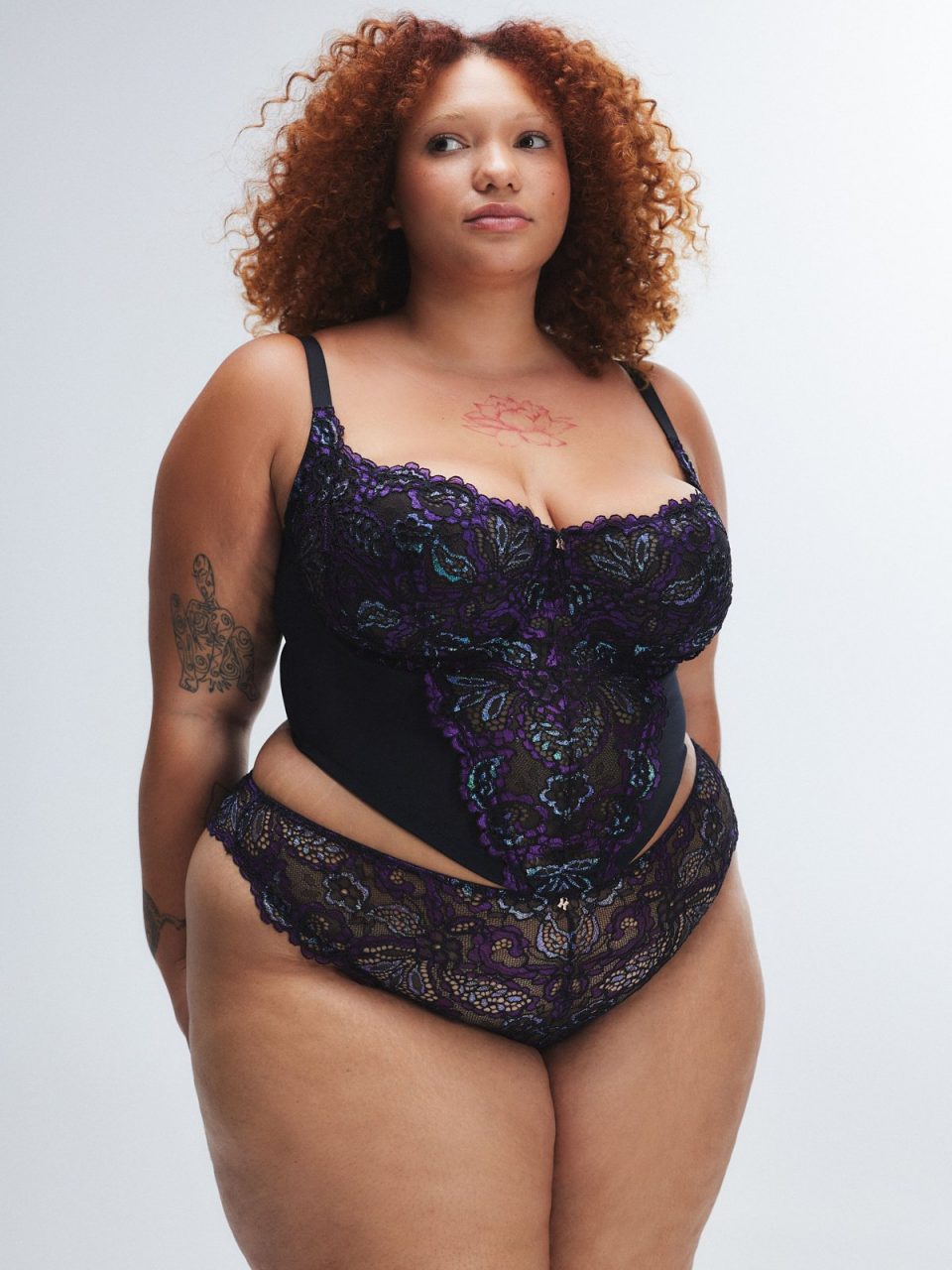 Romantic Corded Lace Metallic Bustier