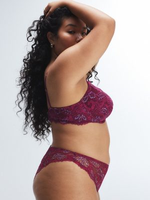 Romantic Corded Lace Metallic Padded Demi Bra