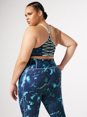 Running Hot Low-Impact Lace-Up Sports Bra