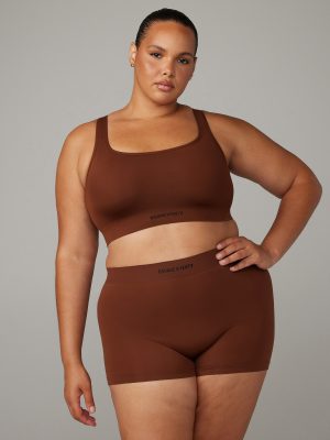 Seamless Scoop-Neck Bralette & Boy Short 2-Piece Set