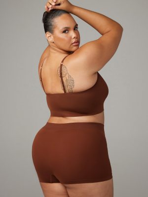 Seamless Scoop-Neck Bralette & Boy Short 2-Piece Set