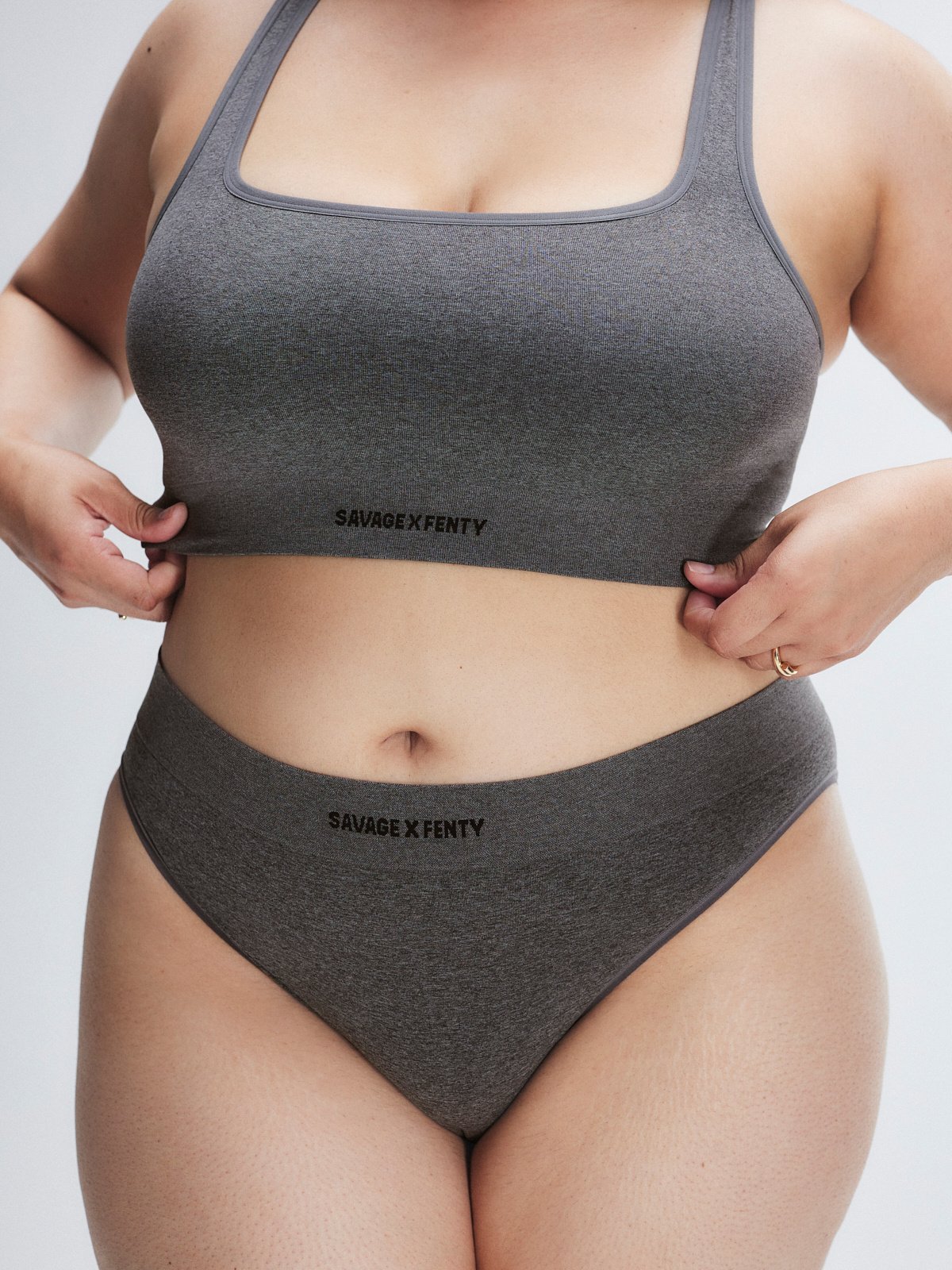 SEAMLESS-SCOOP-NECK-BRALETTE-BB2500508-0886-4-1200×1600