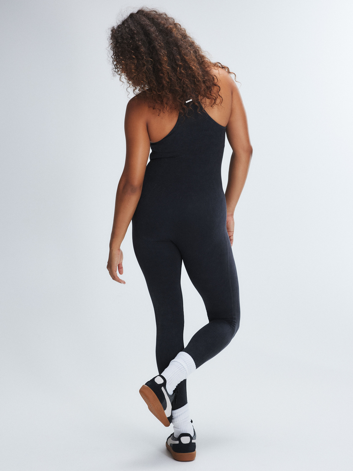 SEAMLESS-SPORT-JUMPSUIT-XO2500501-9348-3-1200×1600