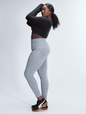 Seamless Rib Sport Long-Sleeve Cropped Bra Top