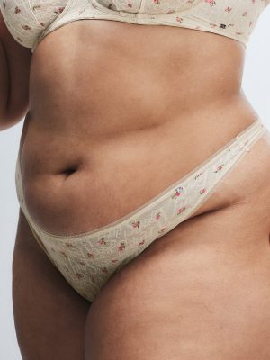 Signature Script Thong Panty