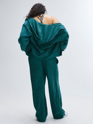 Signature Script Velour Pintuck Pant