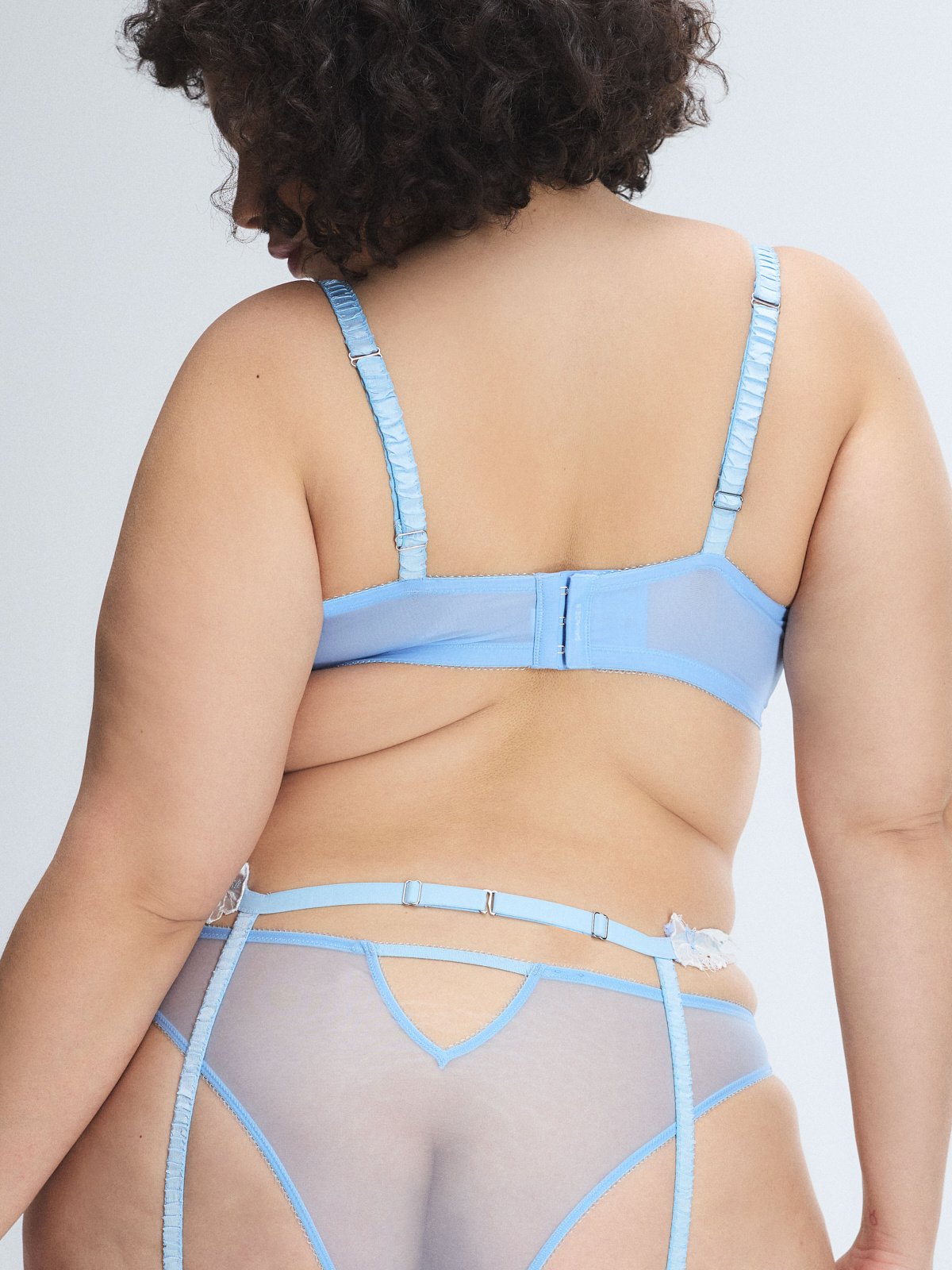 TAKE-A-VOW-GARTER-BELT-LI2500597-13326-2-1200×1600