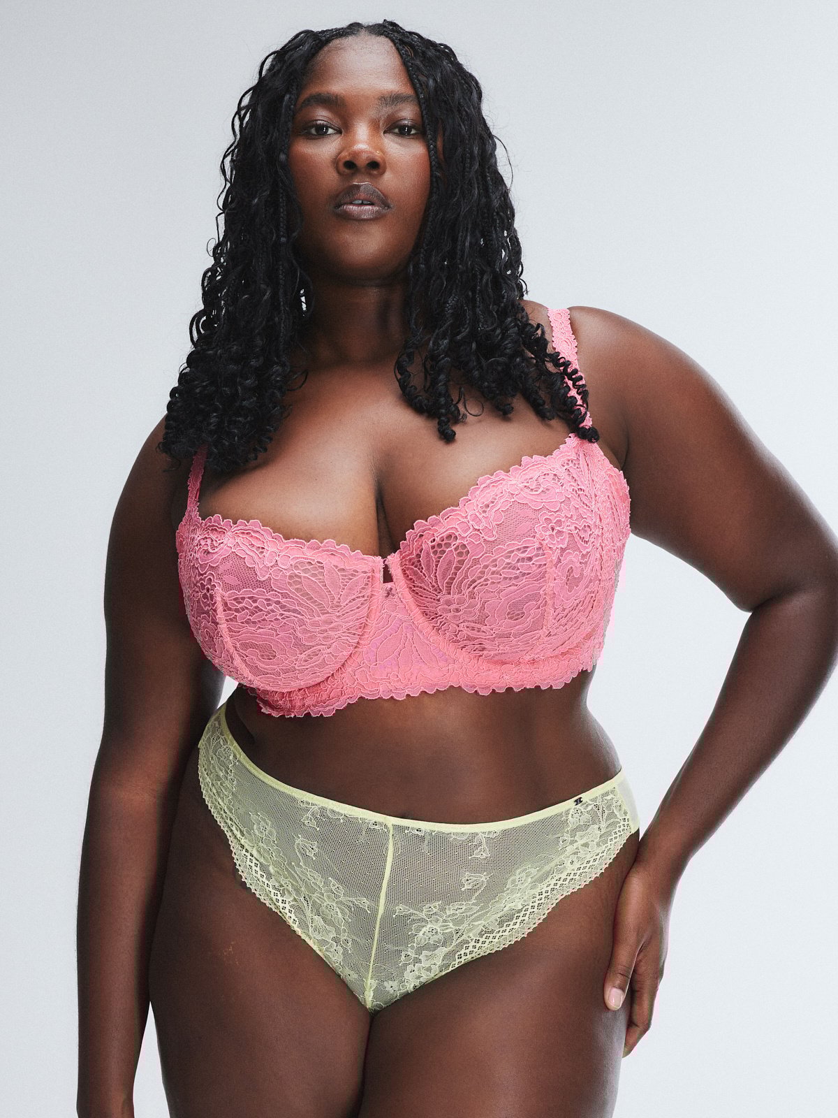 TOP-DRAWER-LACE-THONG-PANTY-UD2458971-12485-1-1200×1600