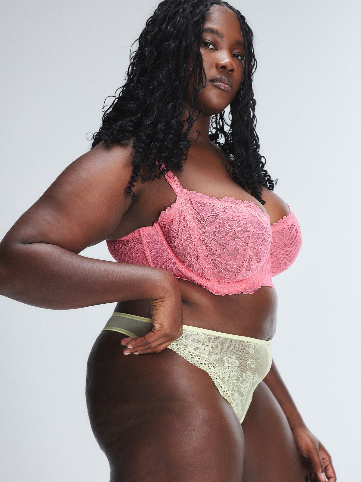 TOP-DRAWER-LACE-THONG-PANTY-UD2458971-12485-3-1200×1600