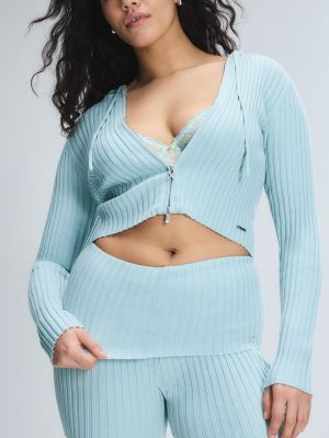 Très Soft Zip-Up Hoodie