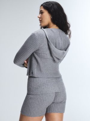 Très Soft Zip-Up Hoodie