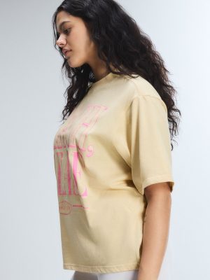 Weekender Jersey Classic Graphic Tee