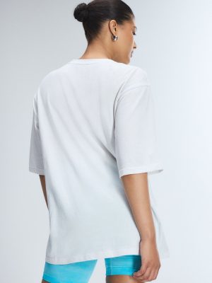 Weekender Jersey Classic Graphic Tee