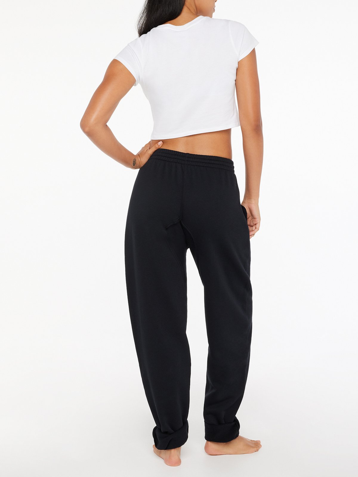 XSSENTIAL-OVERSIZED-ROLLED-CUFF-JOGGER-PS2354779-0687-2-1200×1600