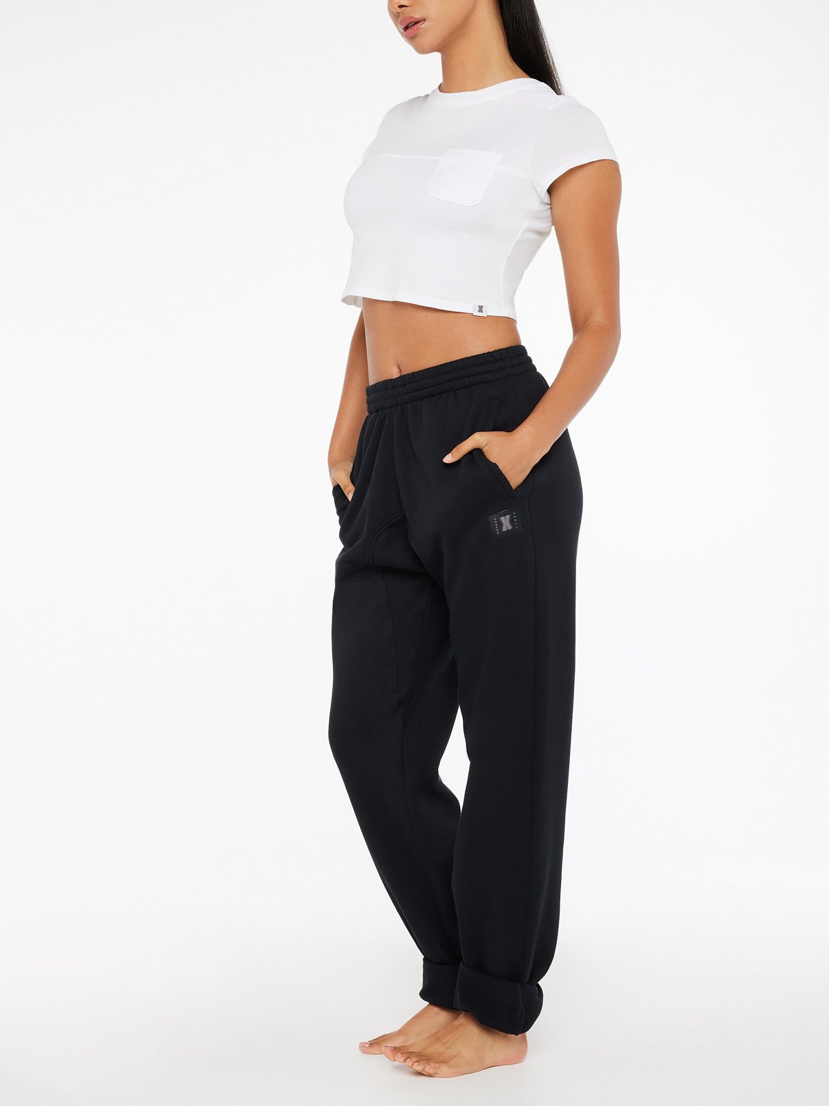 XSSENTIAL-OVERSIZED-ROLLED-CUFF-JOGGER-PS2354779-0687-3-1200×1600