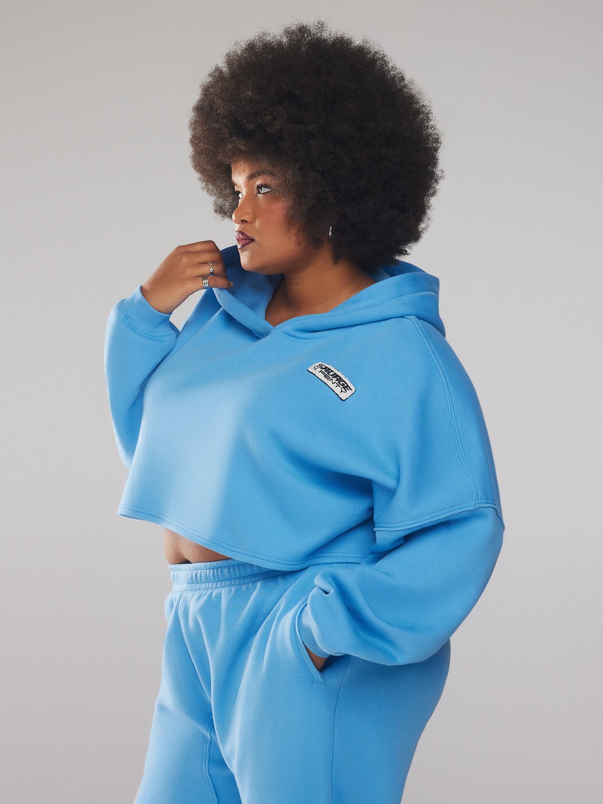 XSSENTIAL-RACER-CROPPED-HOODIE-SB2354469-5701-3-1200×1600
