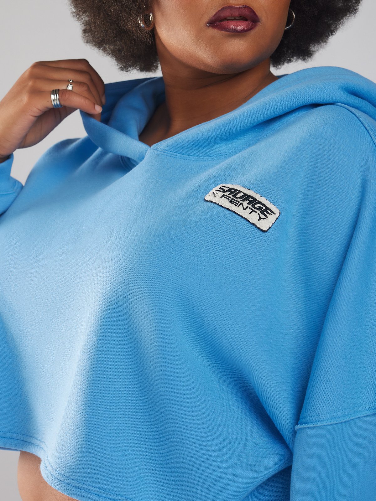 XSSENTIAL-RACER-CROPPED-HOODIE-SB2354469-5701-4-1200×1600